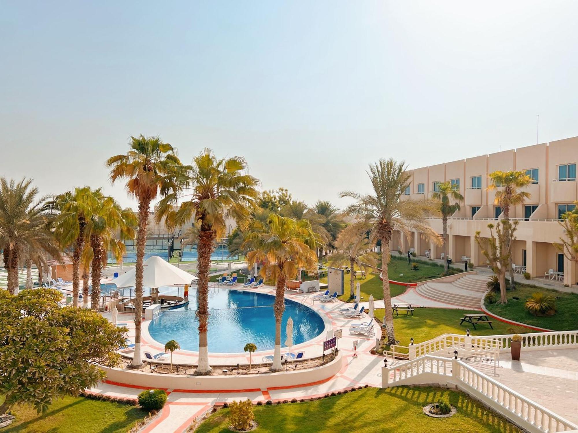 Metropolitan Al Mafraq Hotel Abu Dhabi Eksteriør bilde