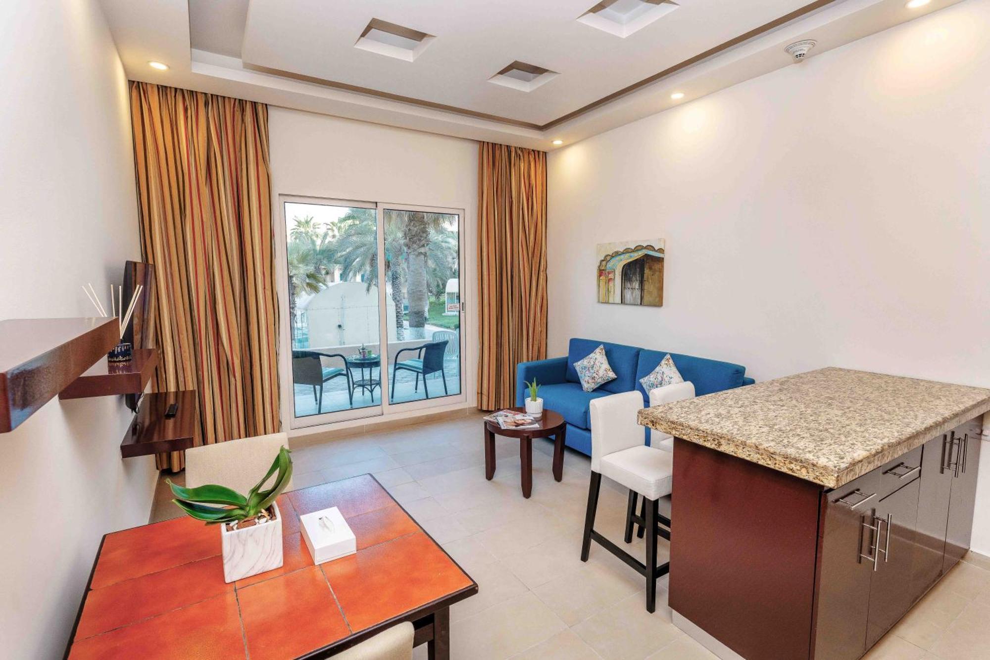 Metropolitan Al Mafraq Hotel Abu Dhabi Eksteriør bilde