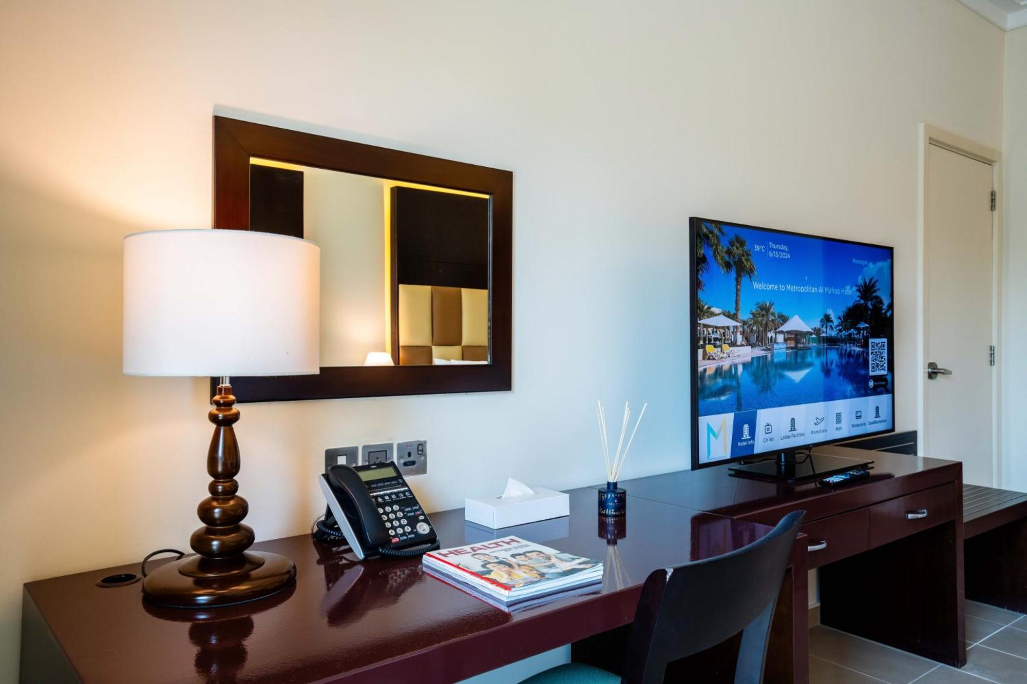 Metropolitan Al Mafraq Hotel Abu Dhabi Eksteriør bilde