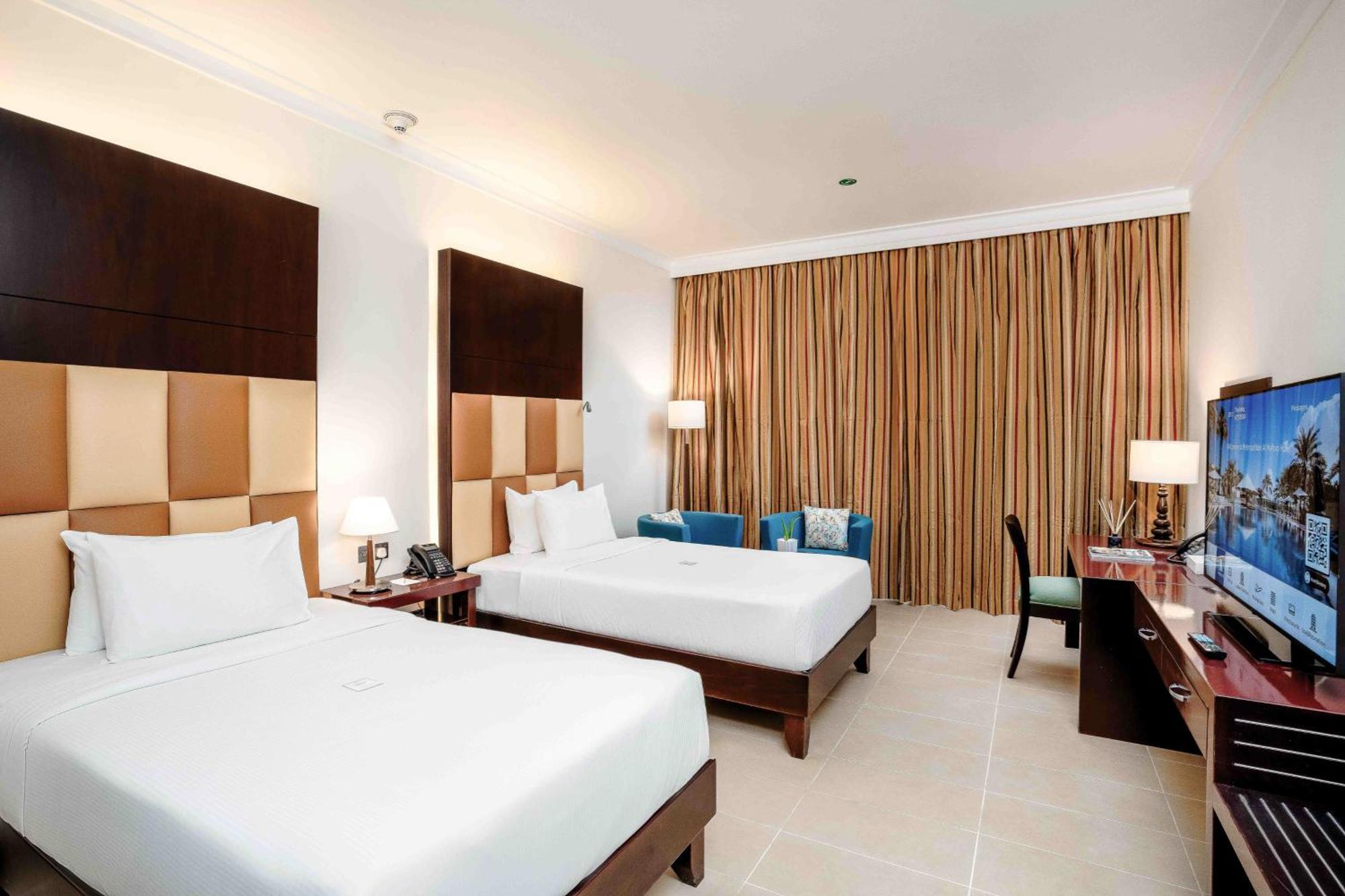 Metropolitan Al Mafraq Hotel Abu Dhabi Eksteriør bilde