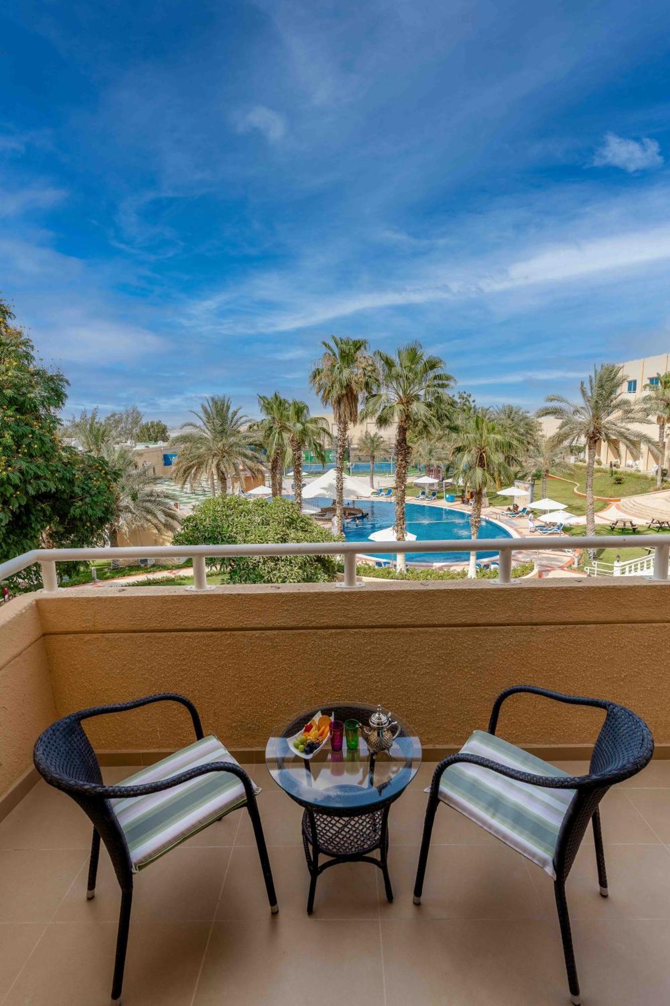 Metropolitan Al Mafraq Hotel Abu Dhabi Eksteriør bilde
