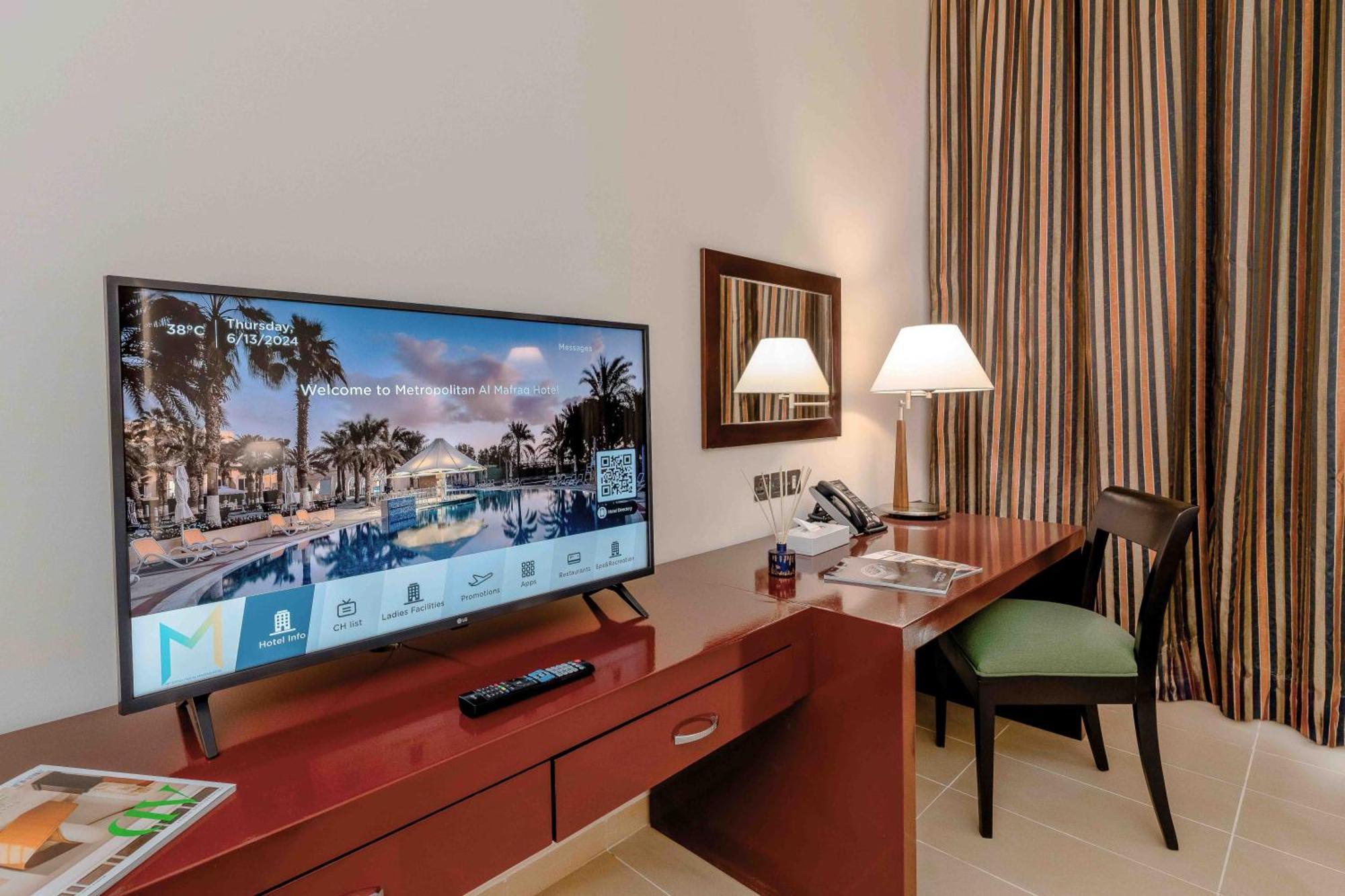Metropolitan Al Mafraq Hotel Abu Dhabi Eksteriør bilde